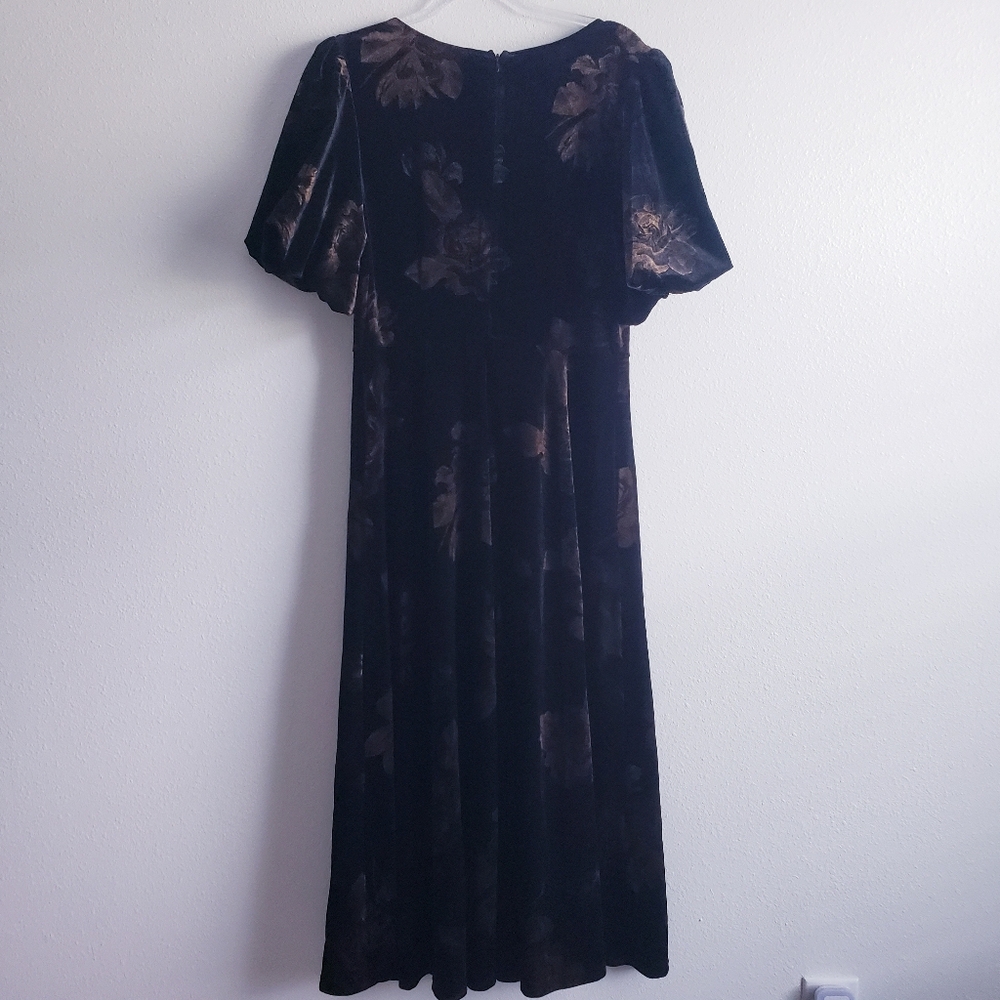 Baltic Born Janna Velvet Midi Dress New Without Tags - Picture 6 of 8